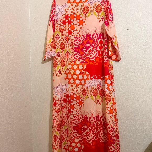 Natori Vibrant Multicolor Maxi Dress